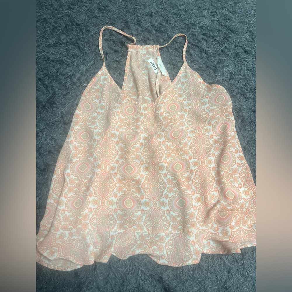 Open-Back Sheer Tank Top - Picture 10 of 15